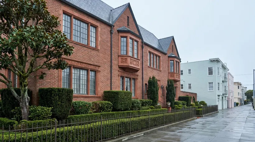 Eight Stories Behind a Julia Morgan Landmark in the Marina